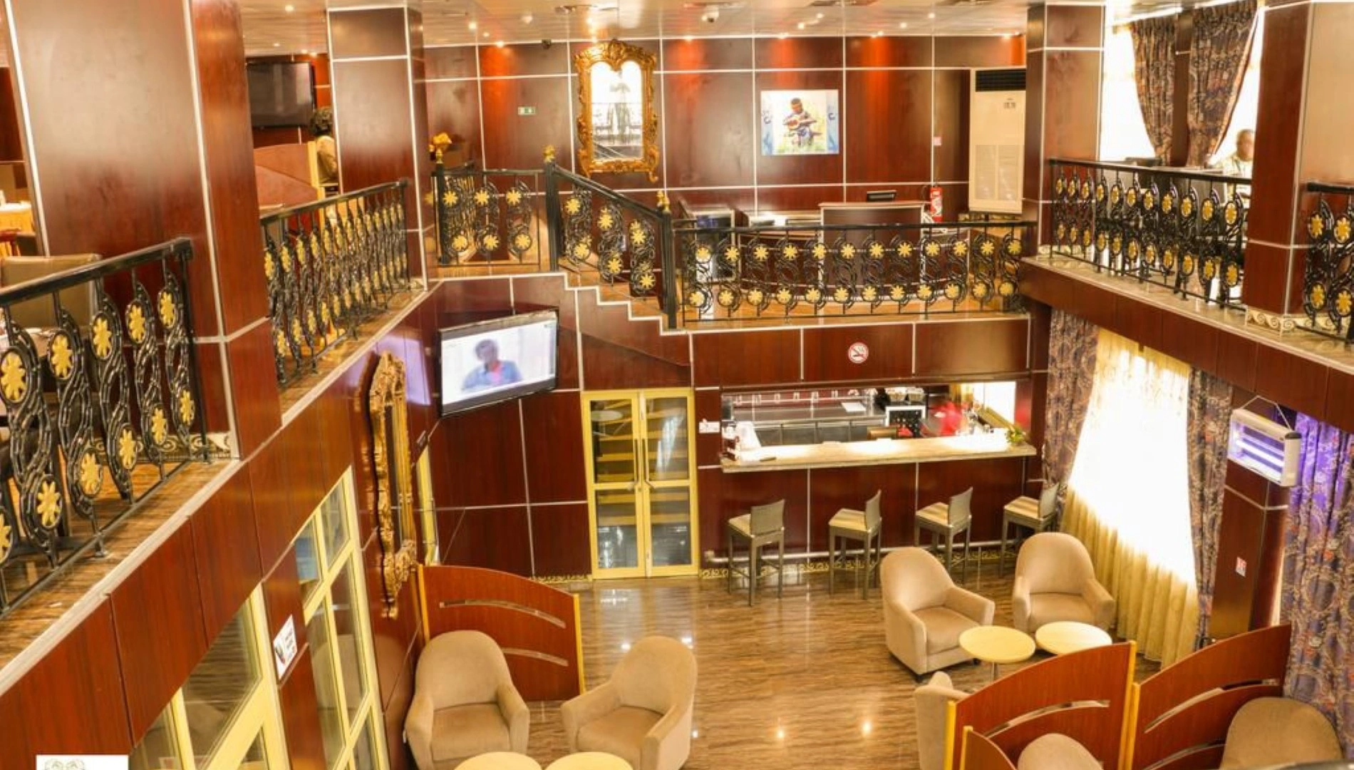 Noubou International Hotel